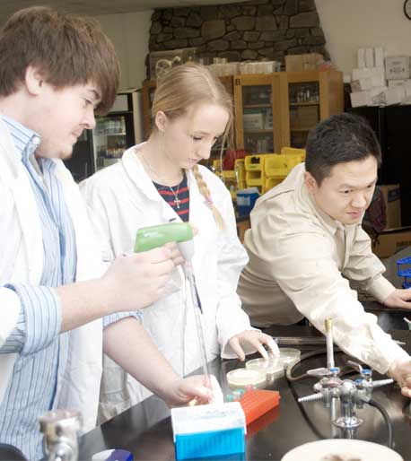 science laboratory with students